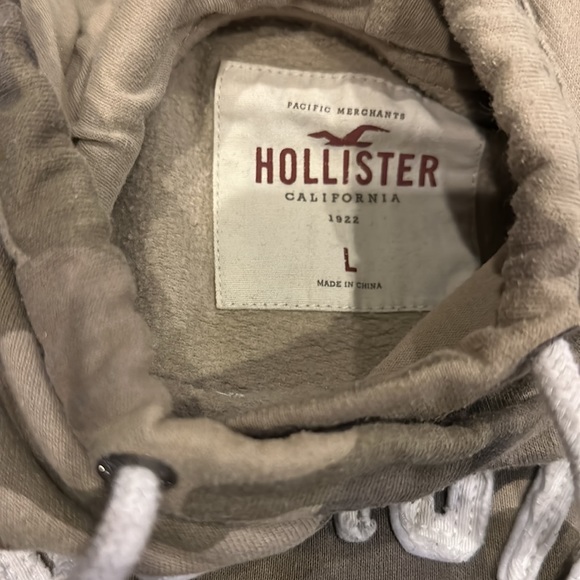 Hollister Camo hoodie sz LG - Picture 3 of 3
